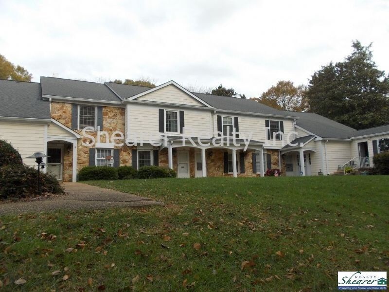 Primary Photo - 7122 Quail Meadow Ln