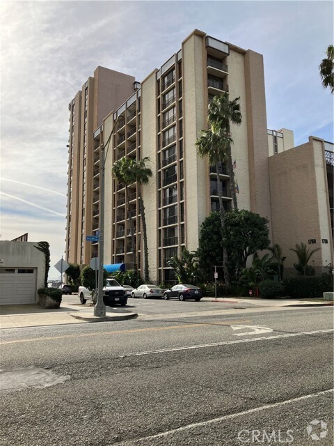 Building Photo - 1750 E Ocean Blvd