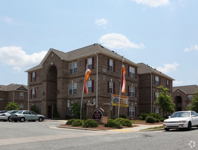 Building Photo - Sebastian Place