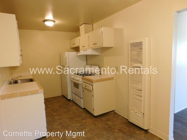 Building Photo - 4548 Ashcroft Ave
