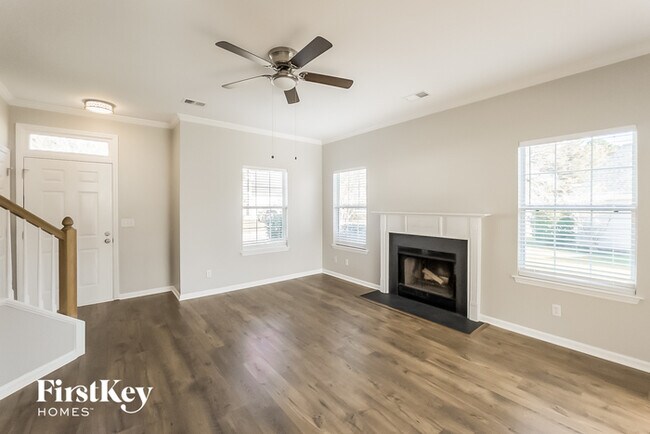 Foto del edificio - 118 Hearthstone Cir