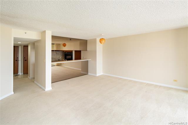 Building Photo - 583 Kamoku St