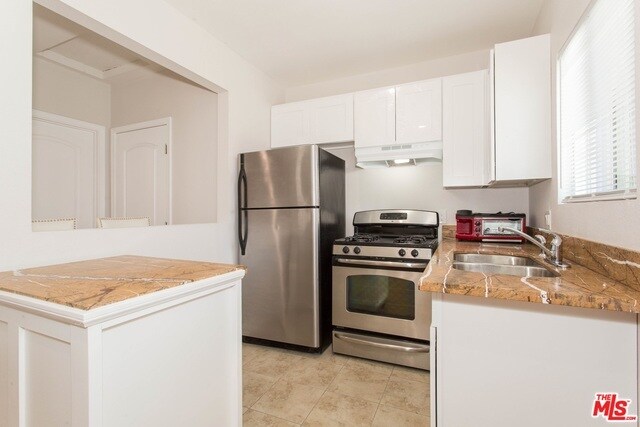 Foto del edificio - 14744-14746 Blackhawk St