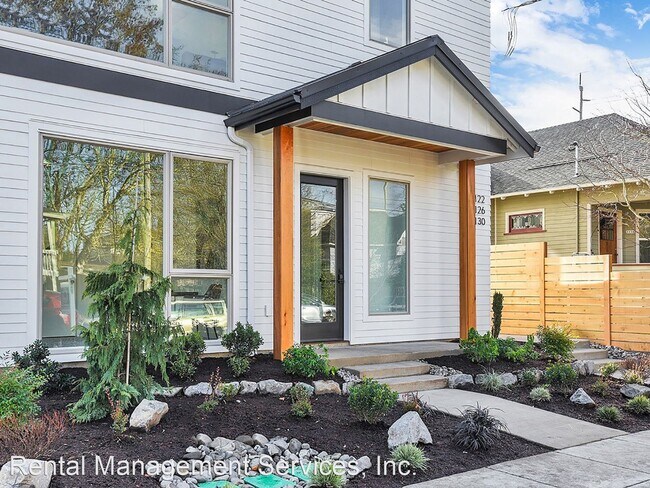 Building Photo - 3 br, 3.5 bath House - 1126 SE Tenino St