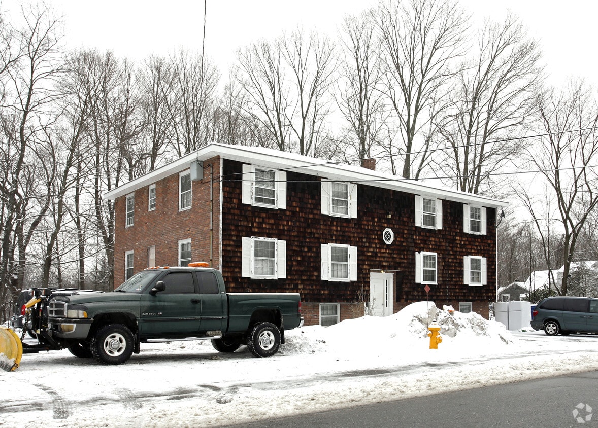 16 Harvard Rd, Shirley, MA 01464 Apartments in Shirley, MA