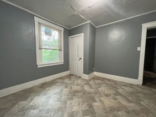 Foto del edificio - Cute & Cozy Home Ready for You! Two Bed Pl...