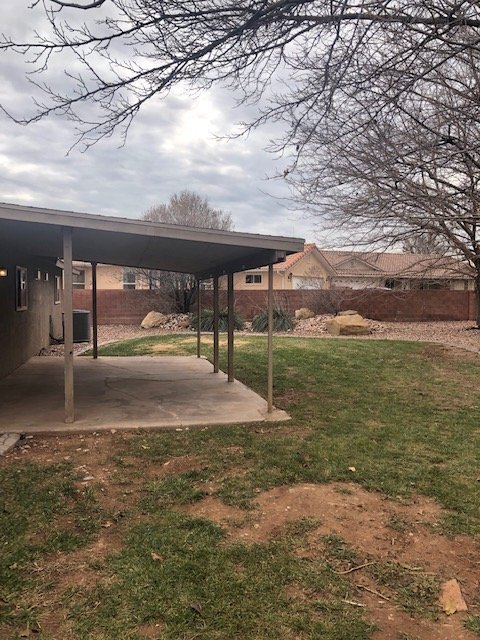 Foto del edificio - 2904 Bloomington Hills Dr