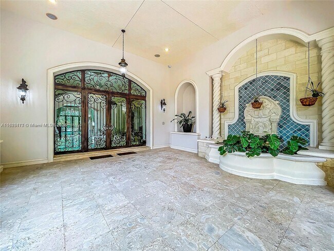Foto del edificio - 6710 SW 92nd St