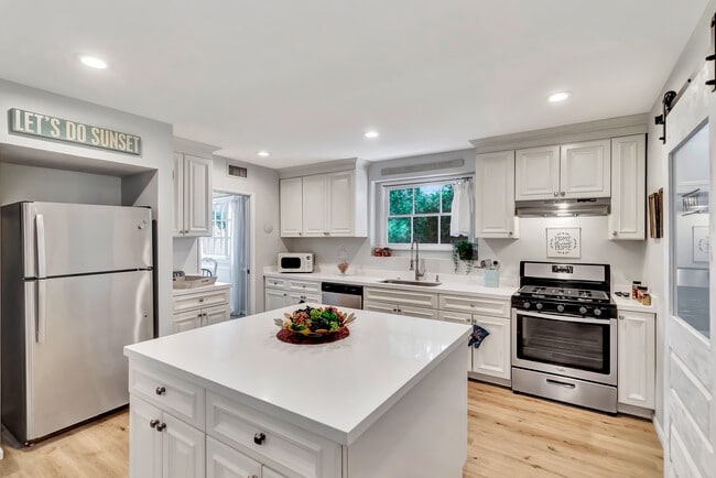 Building Photo - 22105 Ybarra Rd