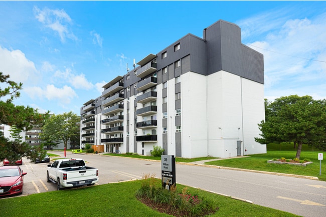 Building Photo - 39 Willow Road