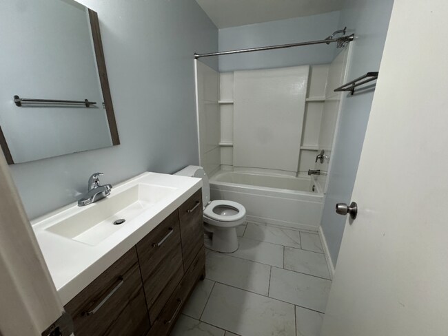 Foto del edificio - 1012 Valhalla Dr