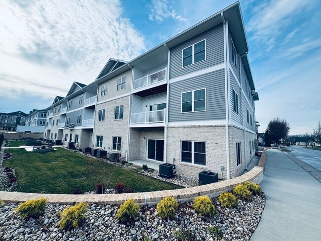 Photo - THE CROWN AT CORNESTONE Apartment