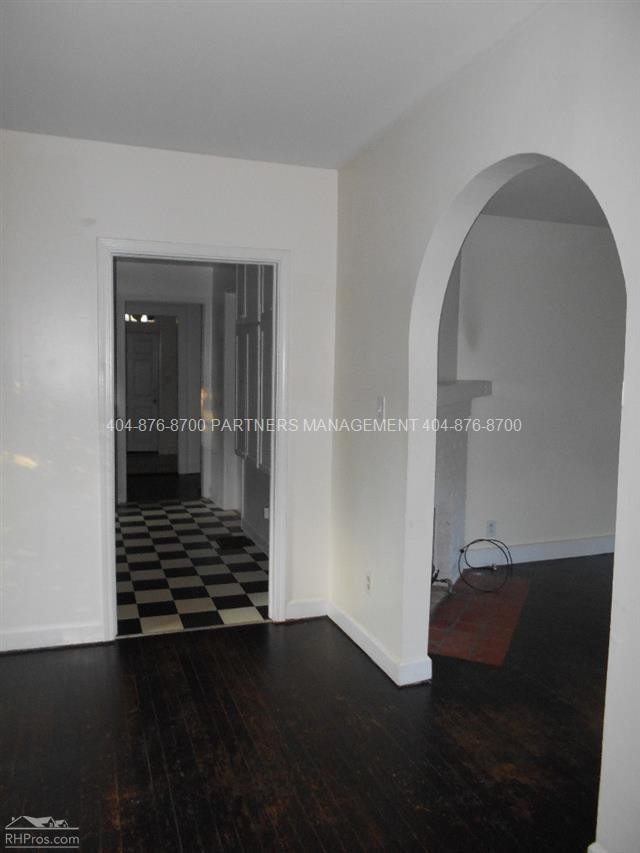 Foto del edificio - 1132 Moreland Ave SE