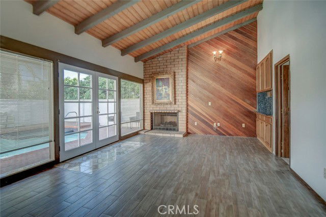 Building Photo - 751 Bolsana Dr