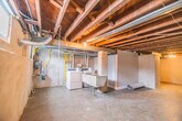 Laundry suite - 1653 Northgate Rd