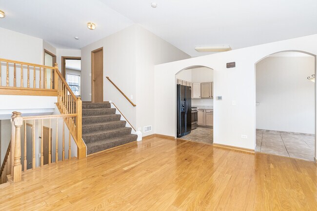 Building Photo - 1337 Harvest Dr