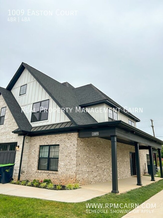 Building Photo - 1009 Easton Ct