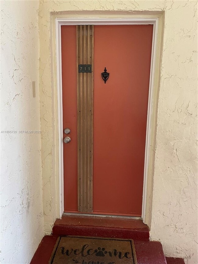 Building Photo - 8550 SW 149th Ave