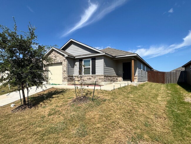 Foto del edificio - Move-In Ready 3-Bedroom Home in Crestway Heights | East San Antonio