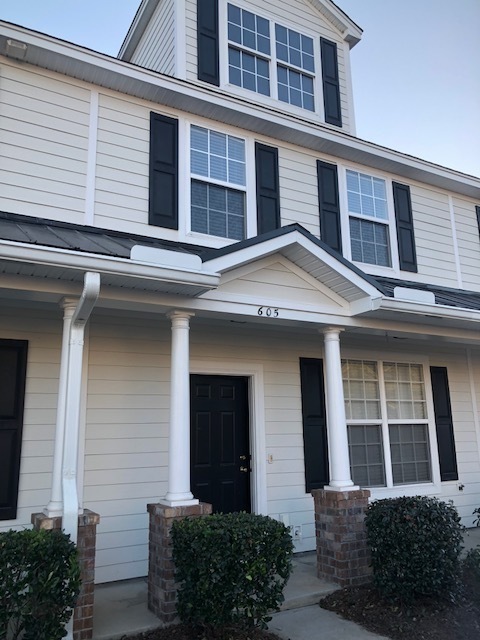 Foto del edificio - Townhouse in Gated Community-Summerville