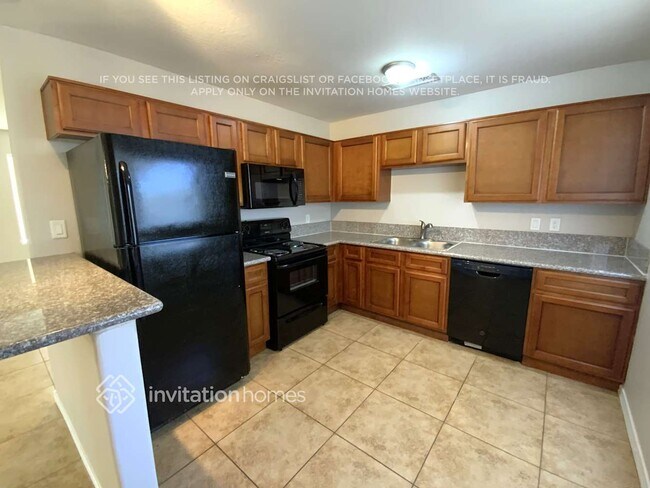 Foto del edificio - 12621 N 37th Dr