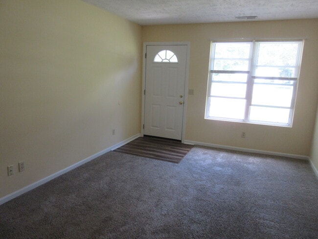 Livingroom - 6443 Charles Snider Rd
