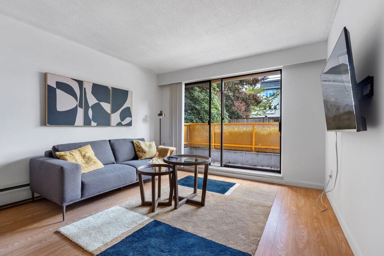 Photo principale - 1855 W 2nd Ave