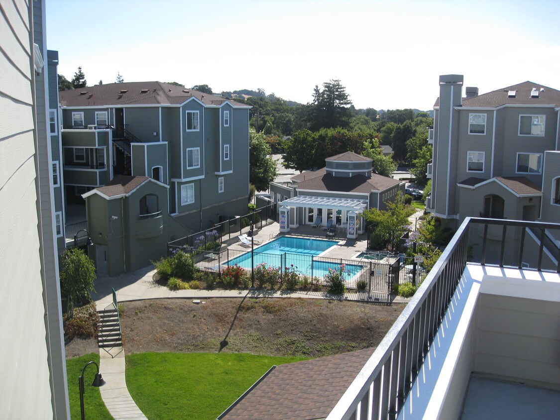 Primary Photo - 852 Diablo Ave