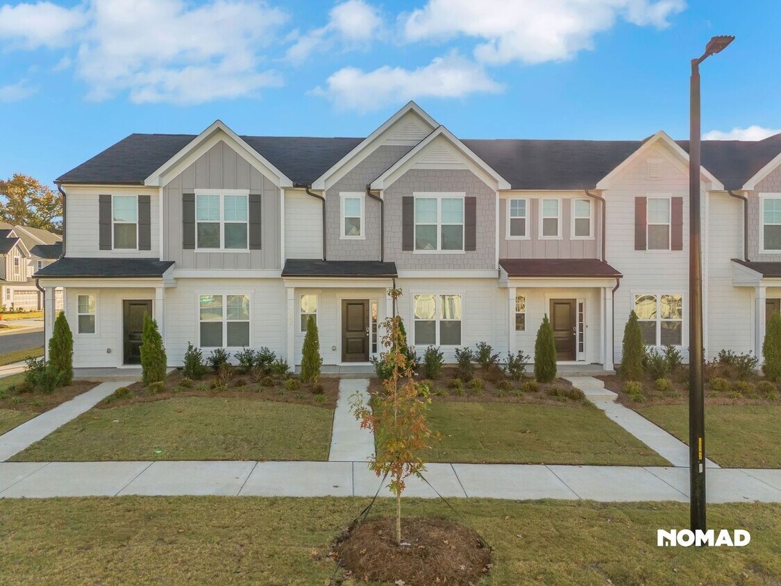 Foto principal - 10336 Guardian Dr