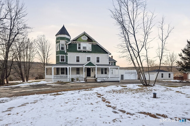 Building Photo - 270 Cherry Brook Rd