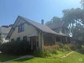 Building Photo - 323 West St