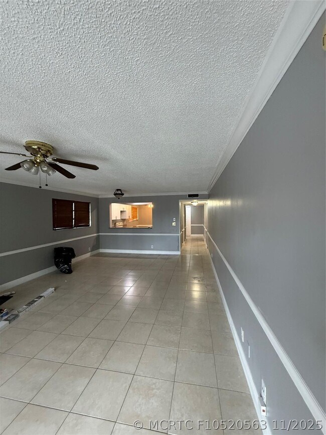 Foto del edificio - 2033 Coral Ridge Dr