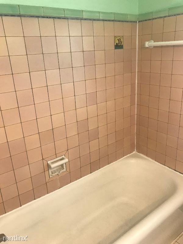 Building Photo - 3 br, 1 bath House - 2121 Mars Ave 2 Unit 2