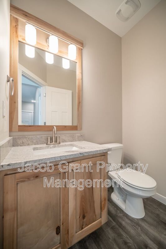 Foto del edificio - 1861 Jennie Lee Dr