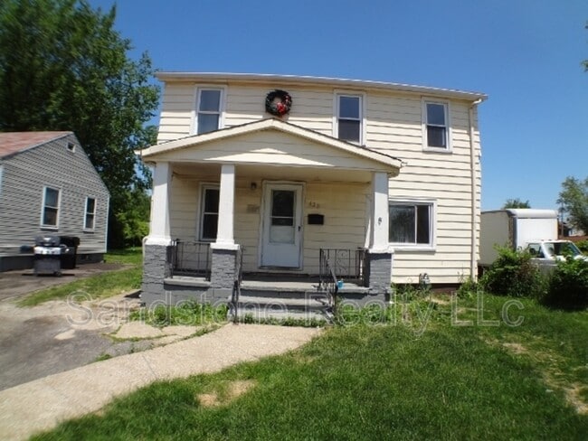 Building Photo - 428 Clinton Ave