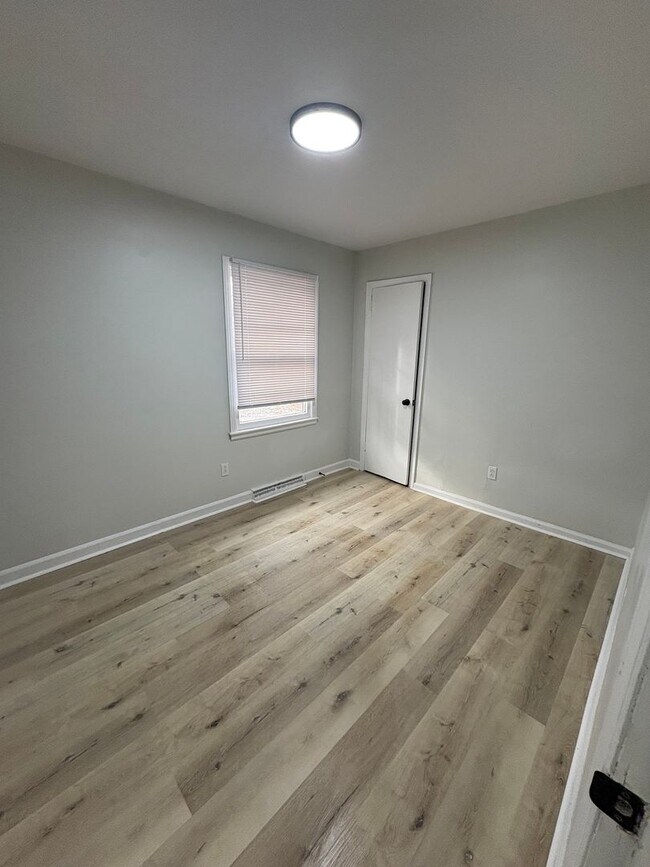 Foto del edificio - Renovated 3bed/1bath in Greensboro!