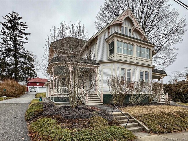 Building Photo - 23 Whittlesey Ave