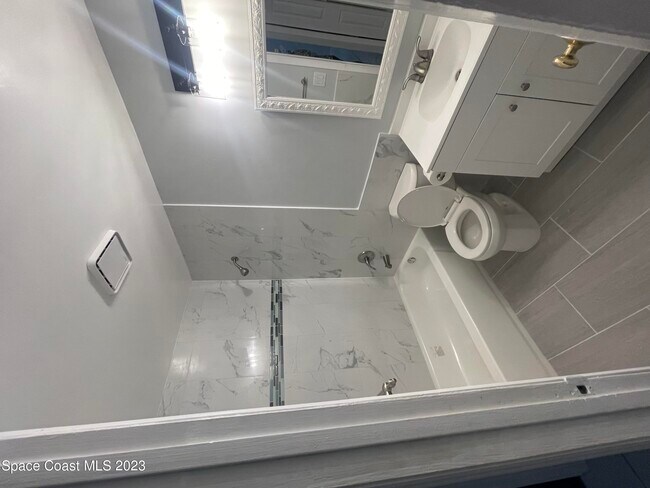 Foto del edificio - 146 Richardson St SE