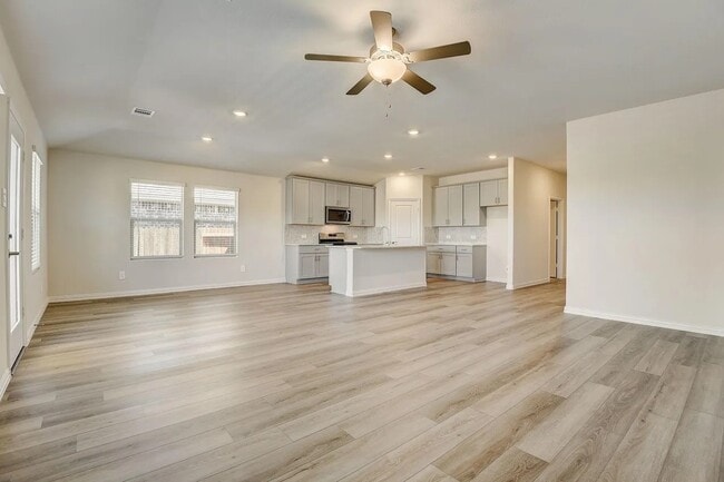 Building Photo - 1125 Gardendale Holw Ln