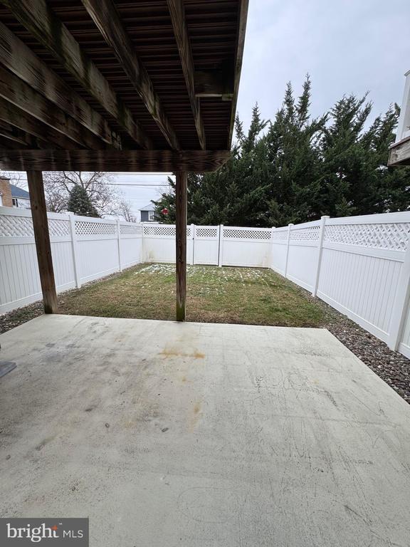 Building Photo - 431 W Baltimore St