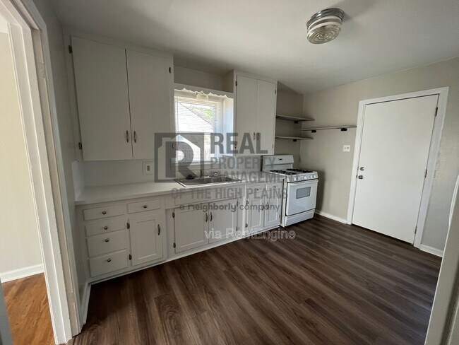 Foto del edificio - 4123 S Harrison St