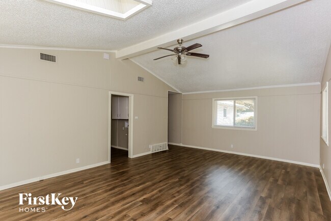 Foto del edificio - 3105 Santa Fe Trail