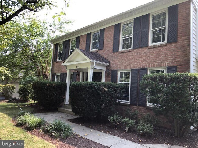 Foto del edificio - 991 Farm Haven Dr