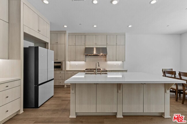 Foto del edificio - 20723 Deer Grass Ct