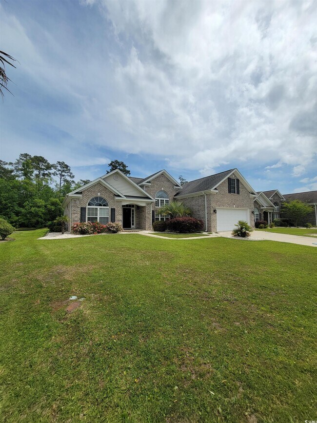 Building Photo - 125 Dowenbury Dr