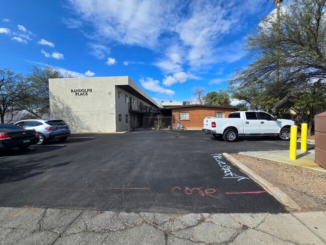 Building Photo - 2843 East 17th Street