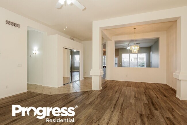 Foto del edificio - 11660 W Cardinal Ct