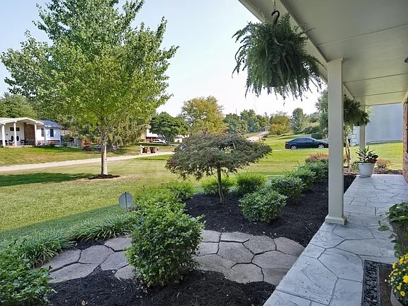 Foto del edificio - 106 Carey Ln