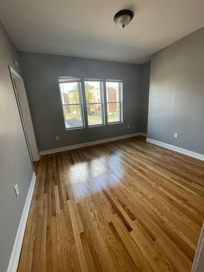 Photo - 72brag Apartment