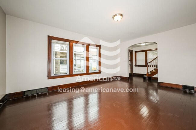 Foto del edificio - 1607 Jackson St